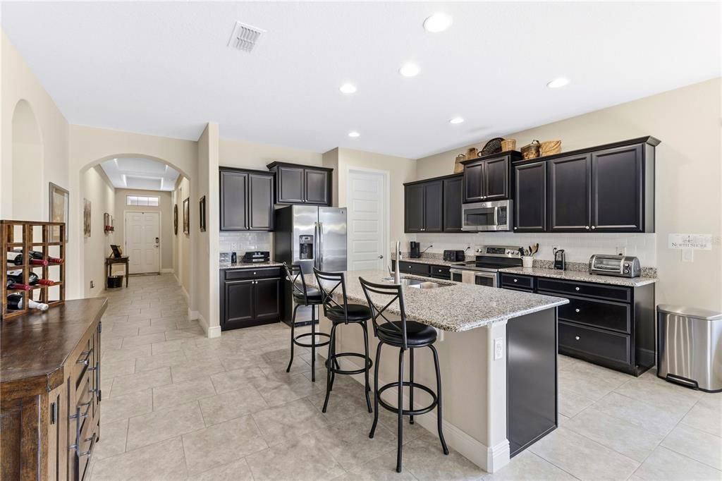 En Venta: $699,000 (4 camas, 3 baños, 2291 Pies cuadrados)