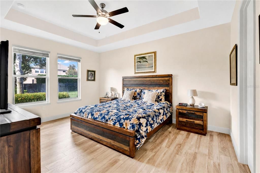 En Venta: $699,000 (4 camas, 3 baños, 2291 Pies cuadrados)
