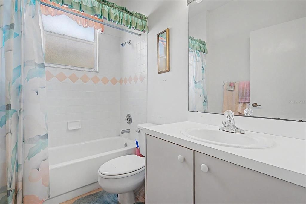 En Venta: $696,500 (3 camas, 2 baños, 1918 Pies cuadrados)