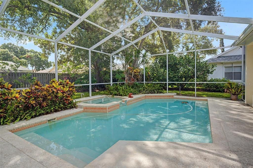 En Venta: $696,500 (3 camas, 2 baños, 1918 Pies cuadrados)