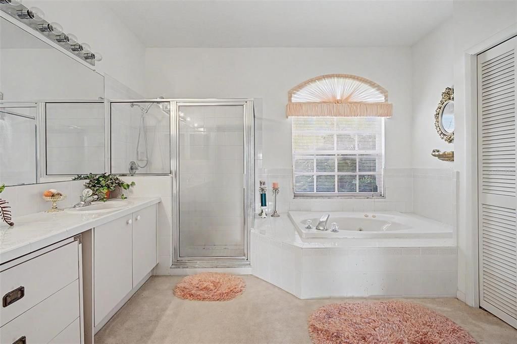 En Venta: $696,500 (3 camas, 2 baños, 1918 Pies cuadrados)