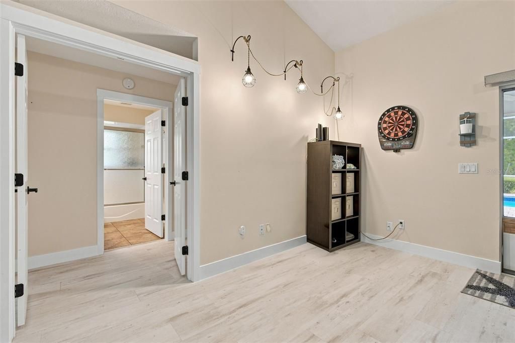 En Venta: $425,000 (3 camas, 2 baños, 1670 Pies cuadrados)
