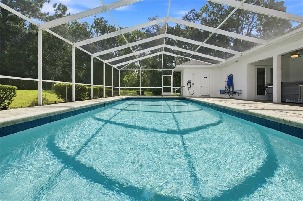 En Venta: $425,000 (3 camas, 2 baños, 1670 Pies cuadrados)