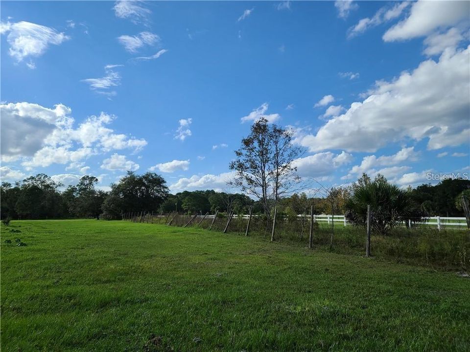 For Sale: $780,000 (5.00 acres)