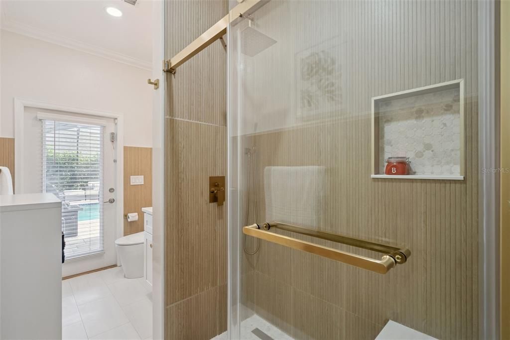 На продажу: $1,100,000 (4 спален, 3 ванн, 2995 Квадратных фут)