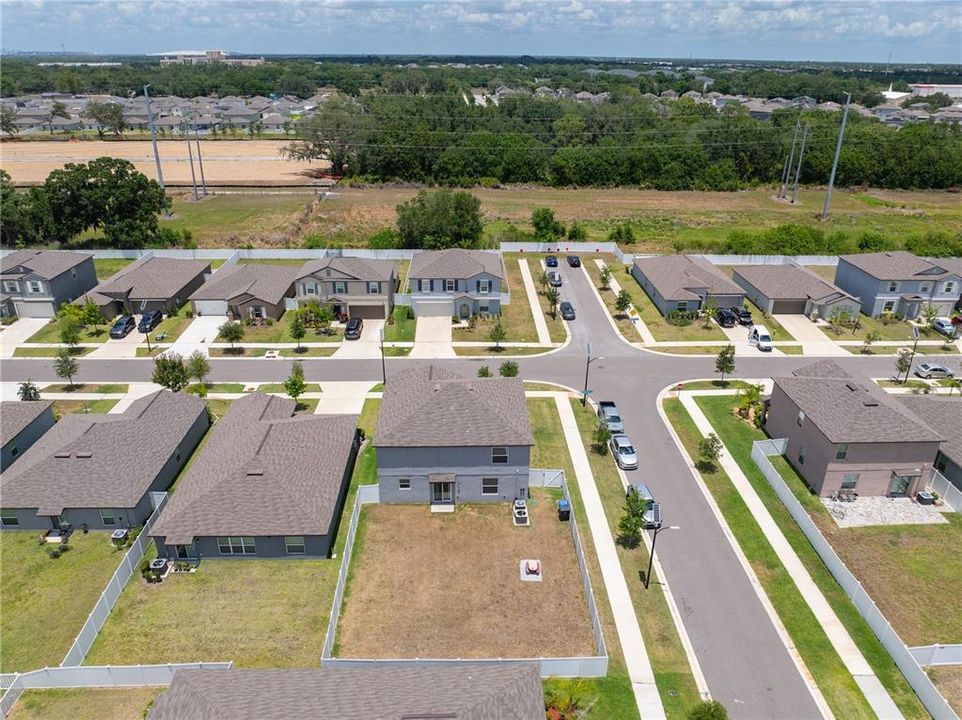 For Rent: $2,500 (4 beds, 2 baths, 2635 Square Feet)
