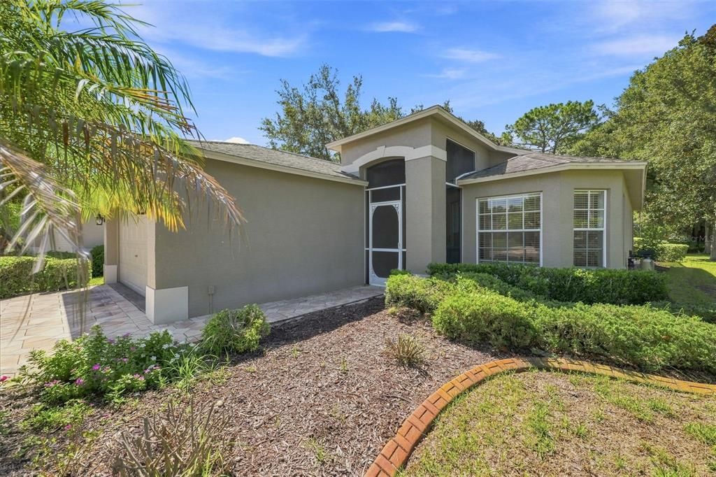 For Sale: $285,000 (3 beds, 2 baths, 1603 Square Feet)