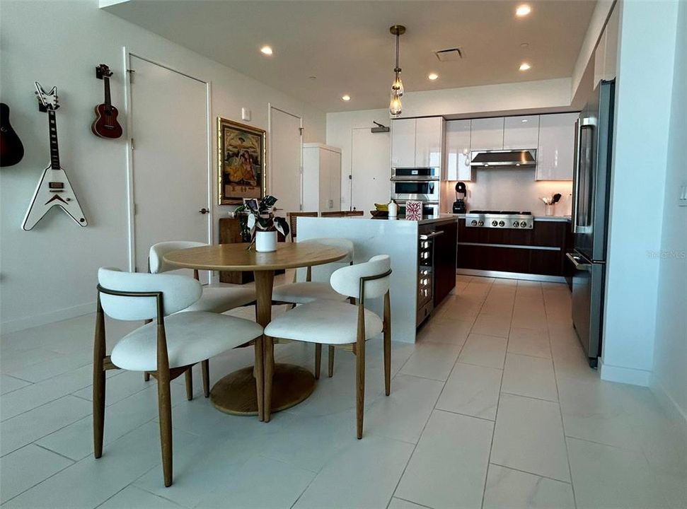 For Rent: $7,800 (2 beds, 2 baths, 1311 Square Feet)