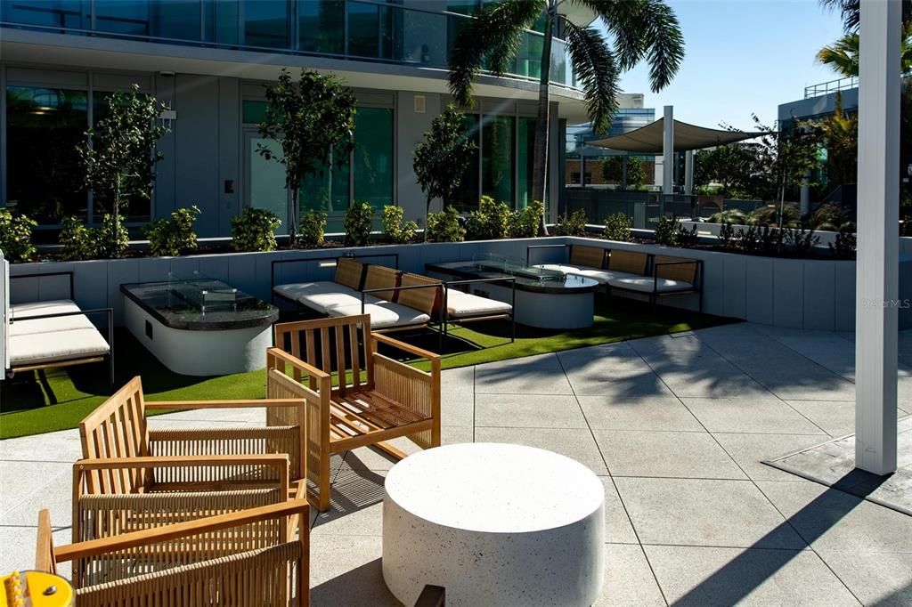 For Rent: $7,800 (2 beds, 2 baths, 1311 Square Feet)