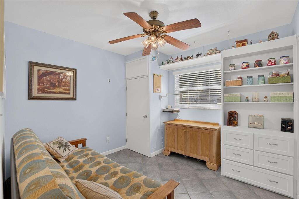 For Sale: $375,000 (3 beds, 2 baths, 1428 Square Feet)