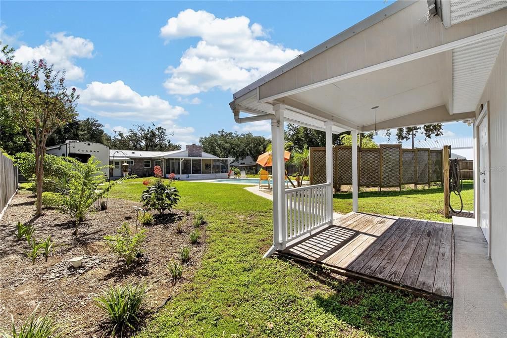 For Sale: $375,000 (3 beds, 2 baths, 1428 Square Feet)