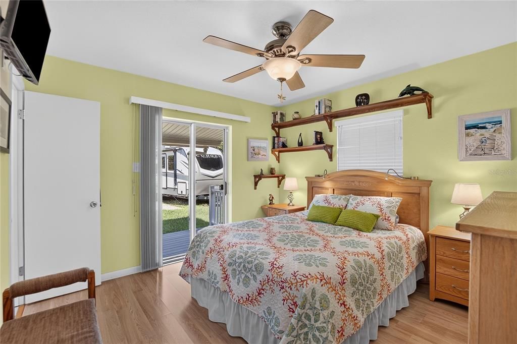 For Sale: $375,000 (3 beds, 2 baths, 1428 Square Feet)