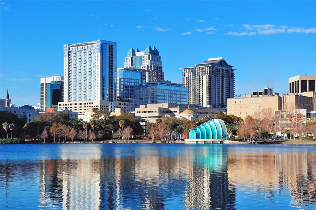 For Sale: $249,000 (1 beds, 1 baths, 804 Square Feet)