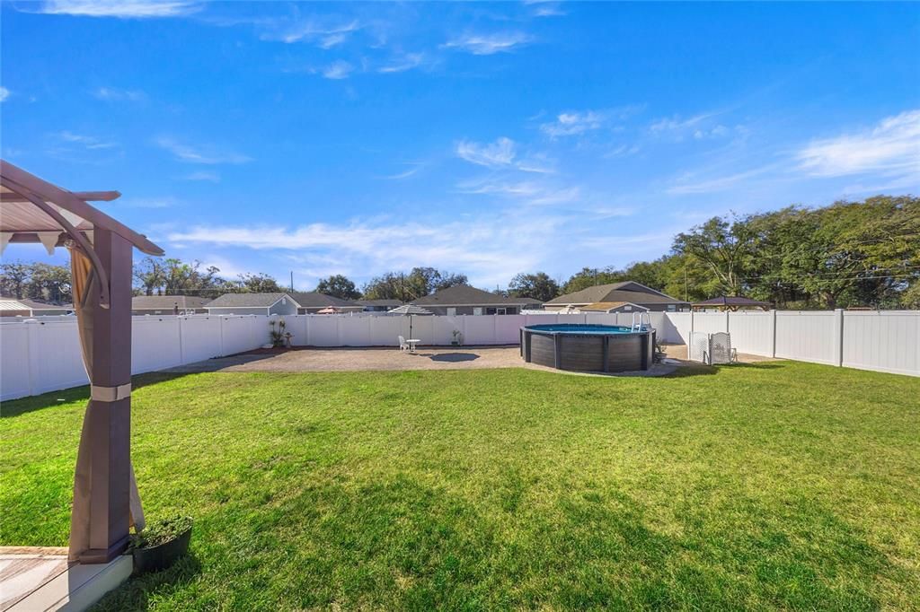 For Sale: $279,900 (3 beds, 2 baths, 1667 Square Feet)