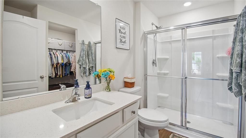 For Sale: $359,900 (3 beds, 2 baths, 1463 Square Feet)