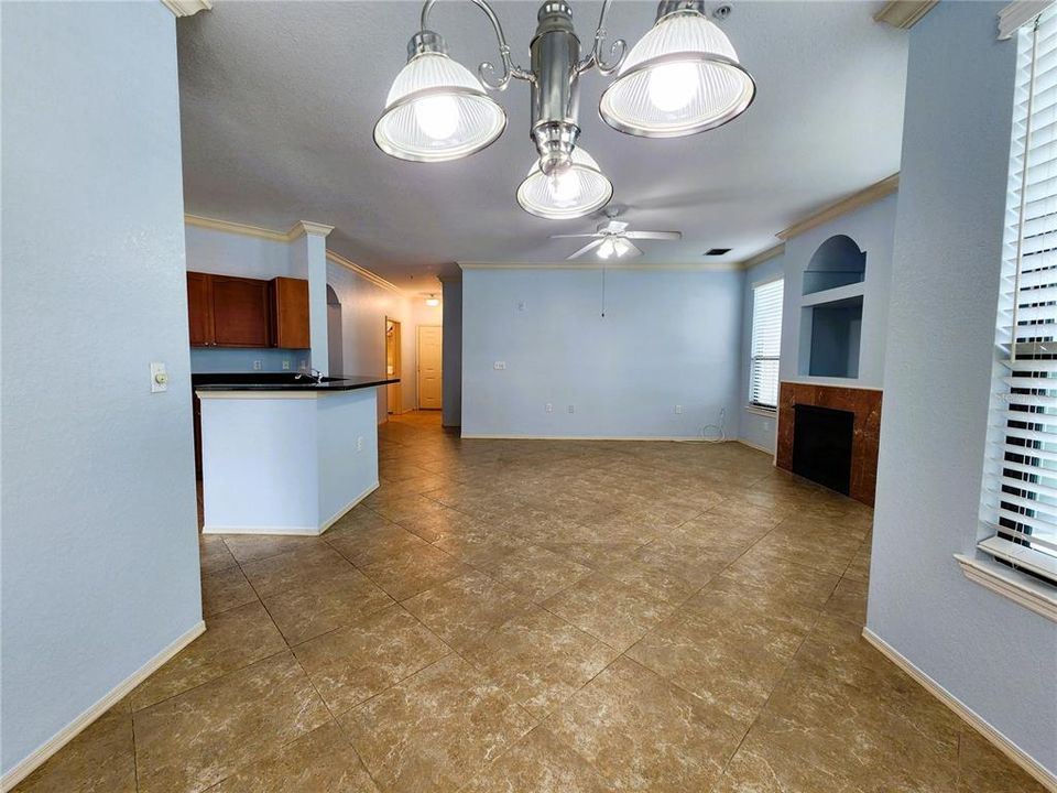 For Rent: $2,200 (2 beds, 2 baths, 1368 Square Feet)