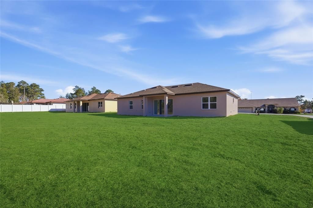 For Sale: $324,900 (4 beds, 3 baths, 1802 Square Feet)