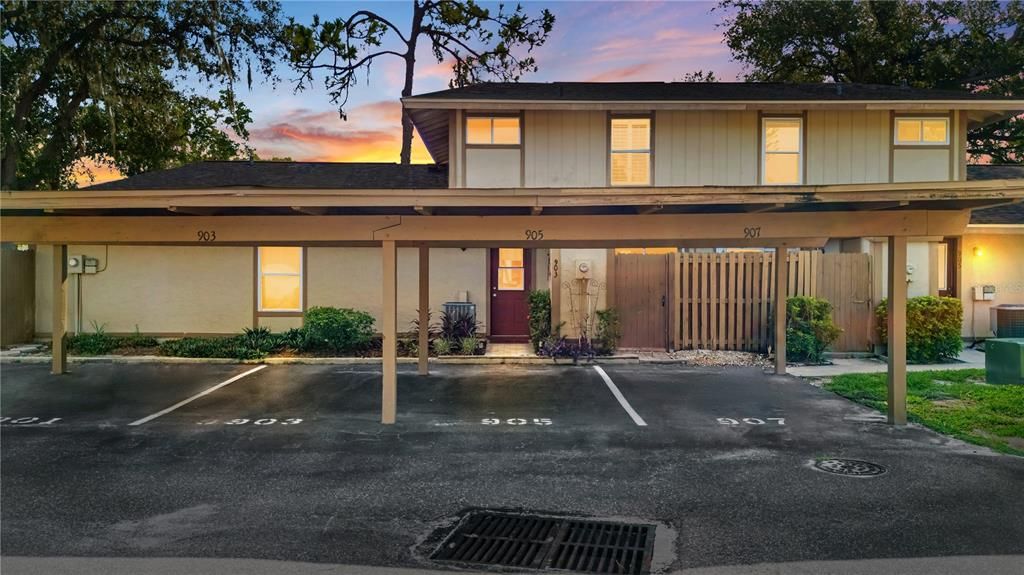 For Sale: $210,000 (2 beds, 1 baths, 1056 Square Feet)
