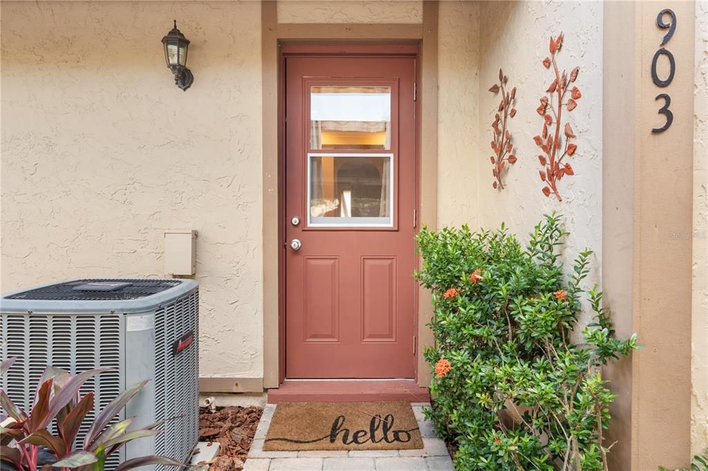 For Sale: $210,000 (2 beds, 1 baths, 1056 Square Feet)