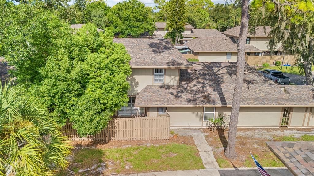 For Sale: $210,000 (2 beds, 1 baths, 1056 Square Feet)