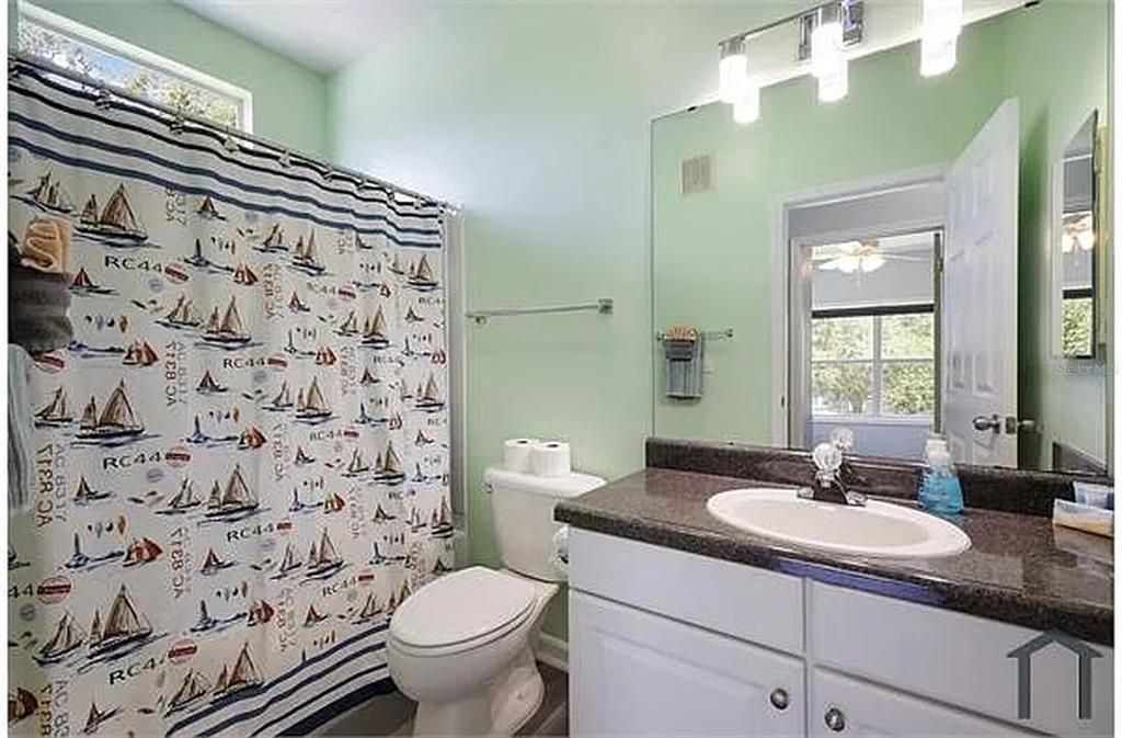 For Rent: $1,900 (2 beds, 2 baths, 1132 Square Feet)