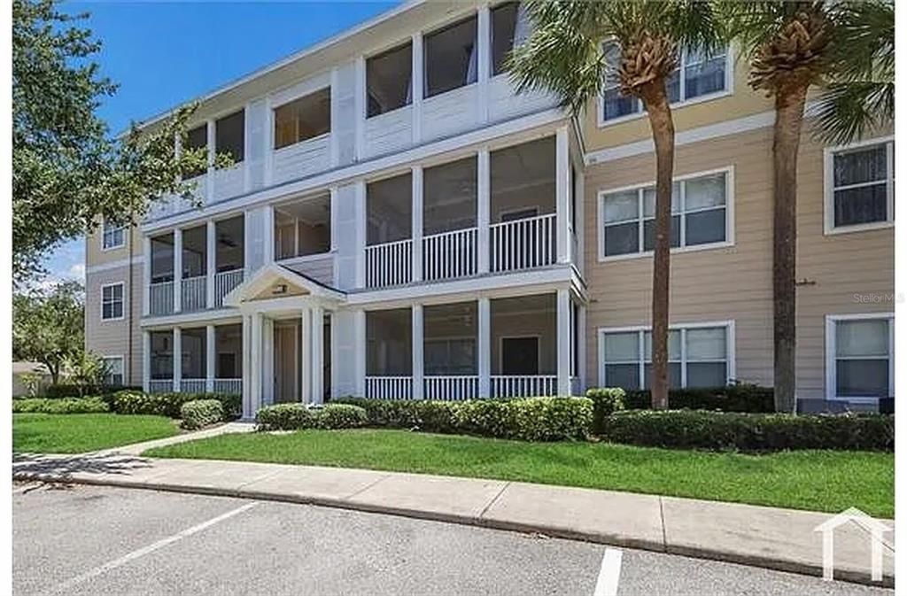 For Rent: $1,900 (2 beds, 2 baths, 1132 Square Feet)