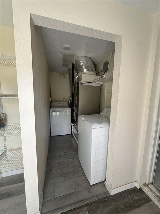 For Rent: $1,825 (3 beds, 2 baths, 1687 Square Feet)