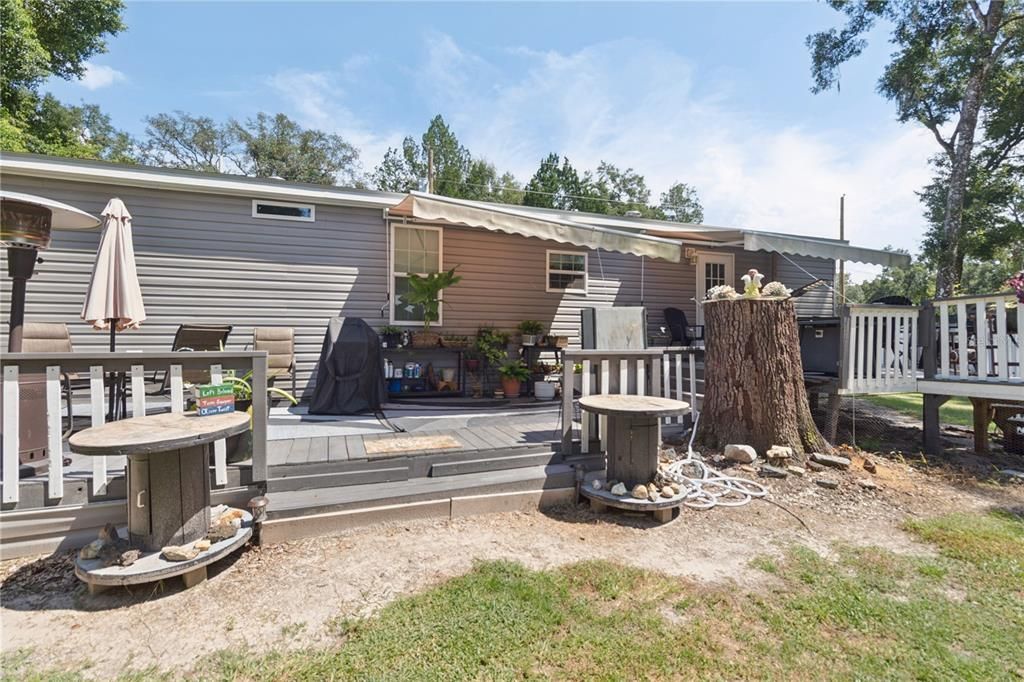 For Sale: $295,000 (3 beds, 2 baths, 1269 Square Feet)