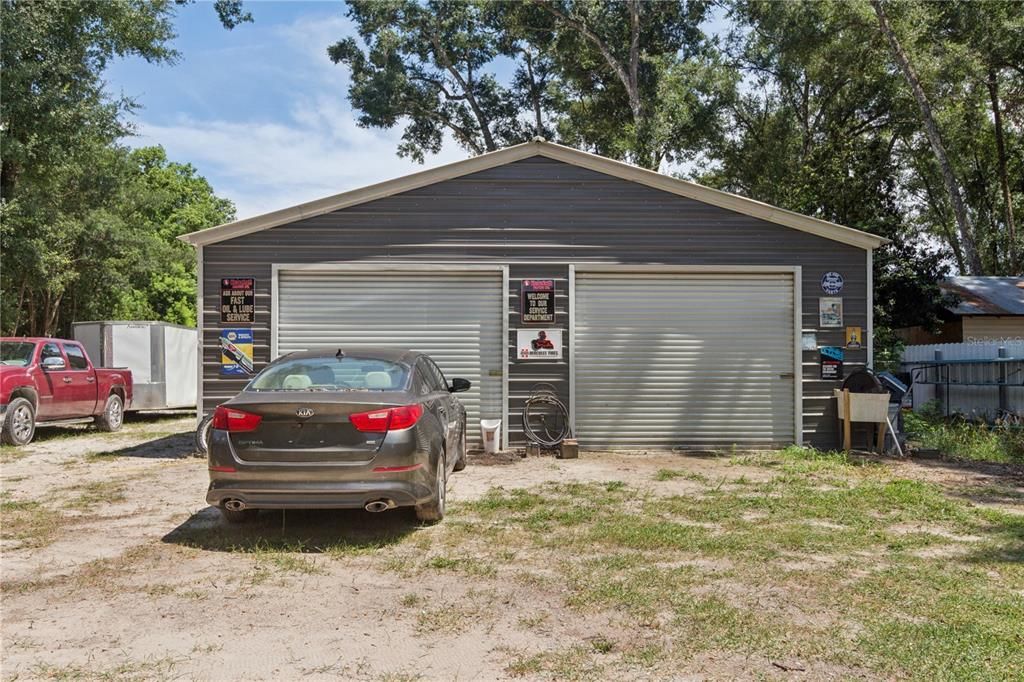 For Sale: $295,000 (3 beds, 2 baths, 1269 Square Feet)