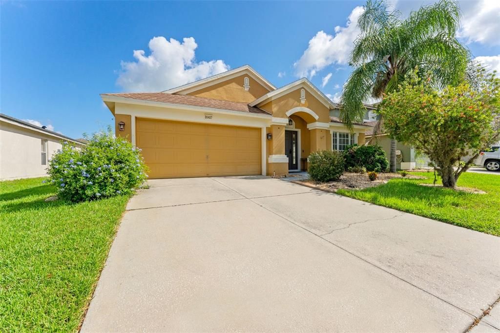 For Sale: $390,000 (4 beds, 2 baths, 1956 Square Feet)
