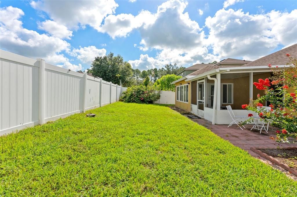 For Sale: $390,000 (4 beds, 2 baths, 1956 Square Feet)