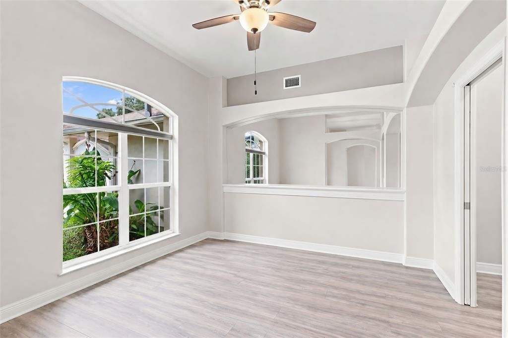 For Sale: $499,000 (3 beds, 2 baths, 1982 Square Feet)