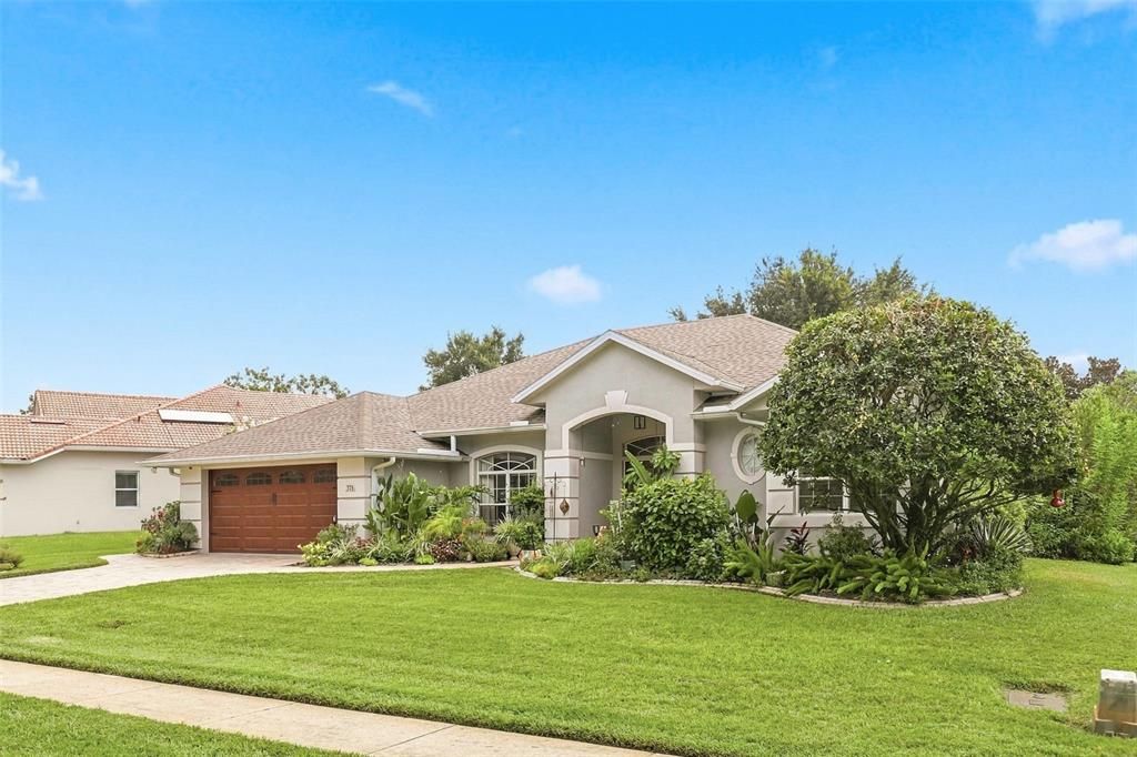 For Sale: $499,000 (3 beds, 2 baths, 1982 Square Feet)