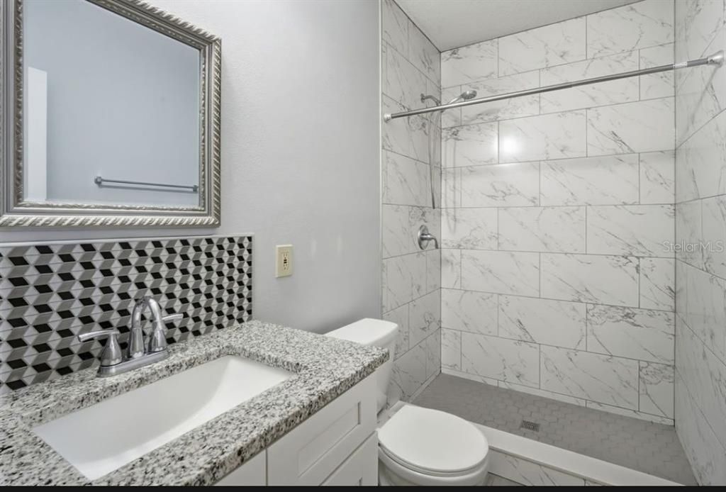 For Rent: $2,995 (1 beds, 1 baths, 432 Square Feet)