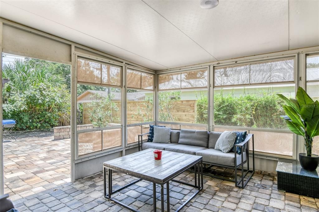 En Venta: $609,000 (3 camas, 2 baños, 1779 Pies cuadrados)