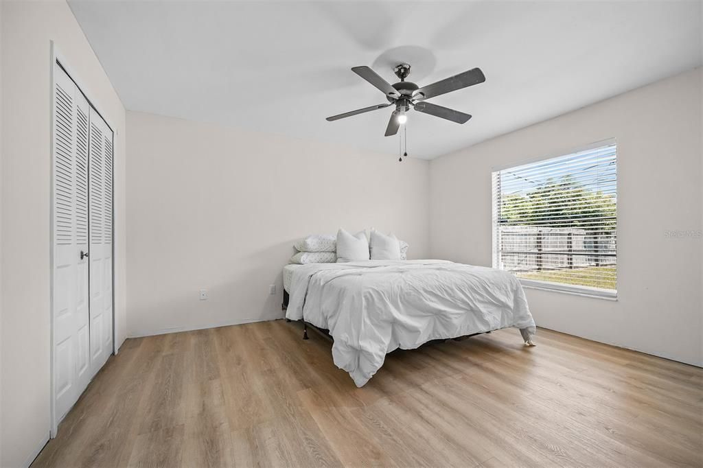 For Sale: $369,900 (3 beds, 2 baths, 1432 Square Feet)