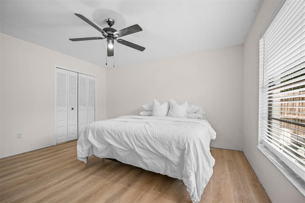For Sale: $369,900 (3 beds, 2 baths, 1432 Square Feet)