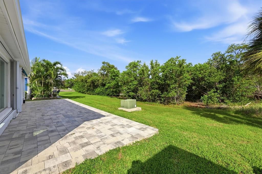 For Rent: $2,600 (2 beds, 2 baths, 1423 Square Feet)