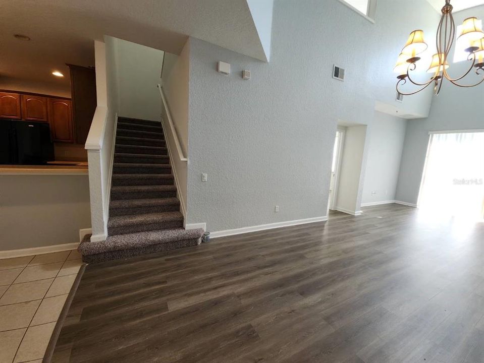 En Renta: $2,350 (3 camas, 3 baños, 2036 Pies cuadrados)
