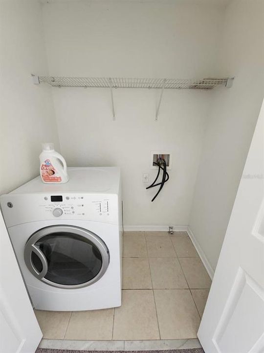 En Renta: $2,350 (3 camas, 3 baños, 2036 Pies cuadrados)