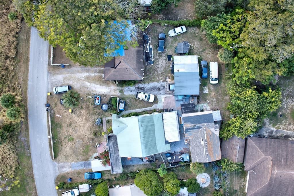На продажу: $265,000 (8 спален, 5 ванн, 3970 Квадратных фут)