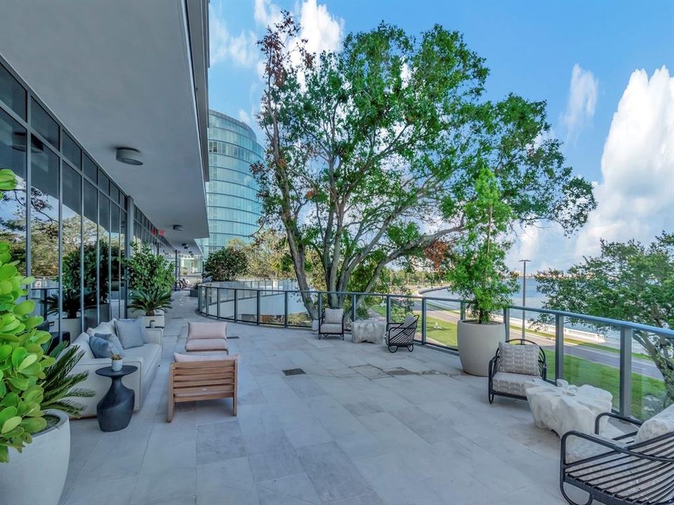 For Sale: $3,200,000 (3 beds, 3 baths, 2937 Square Feet)