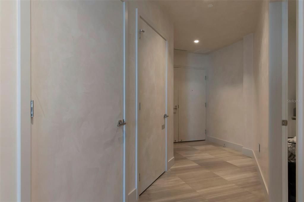 For Sale: $3,200,000 (3 beds, 3 baths, 2937 Square Feet)