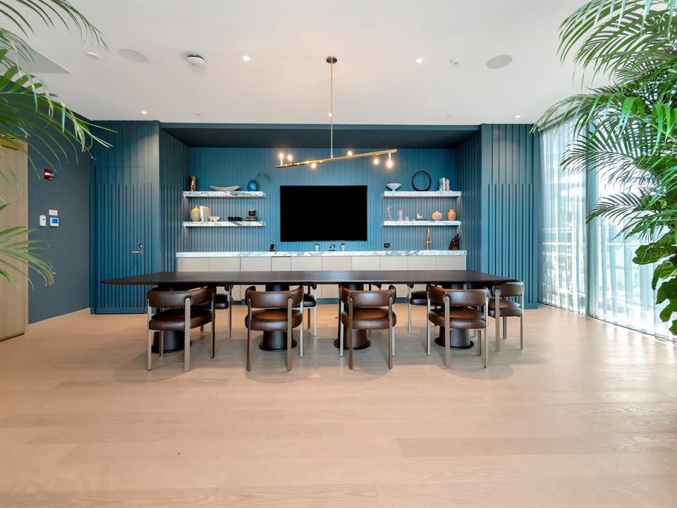 For Sale: $3,200,000 (3 beds, 3 baths, 2937 Square Feet)