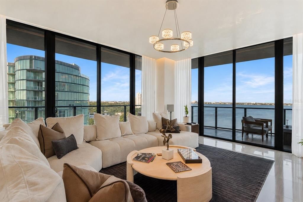 For Sale: $3,200,000 (3 beds, 3 baths, 2937 Square Feet)