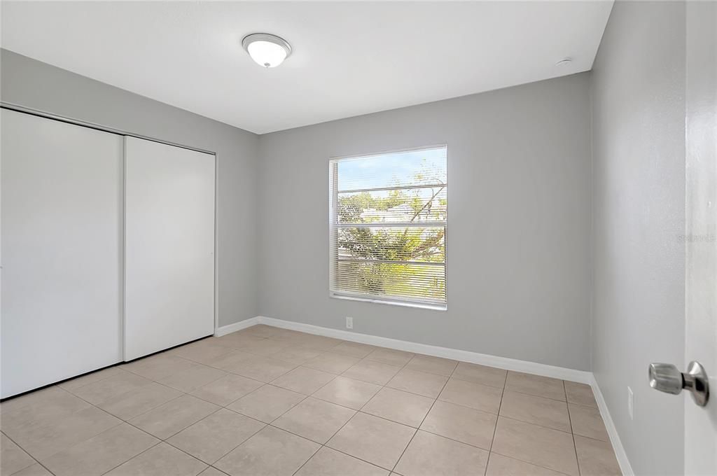 For Sale: $249,900 (2 beds, 2 baths, 900 Square Feet)