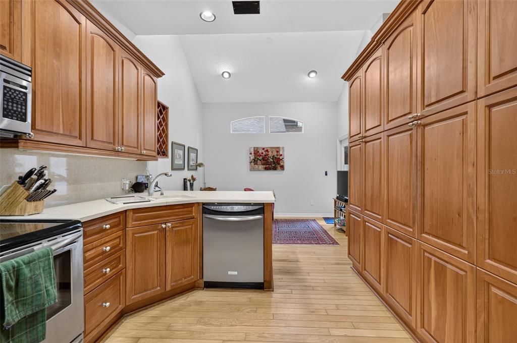 For Sale: $635,000 (3 beds, 2 baths, 2015 Square Feet)