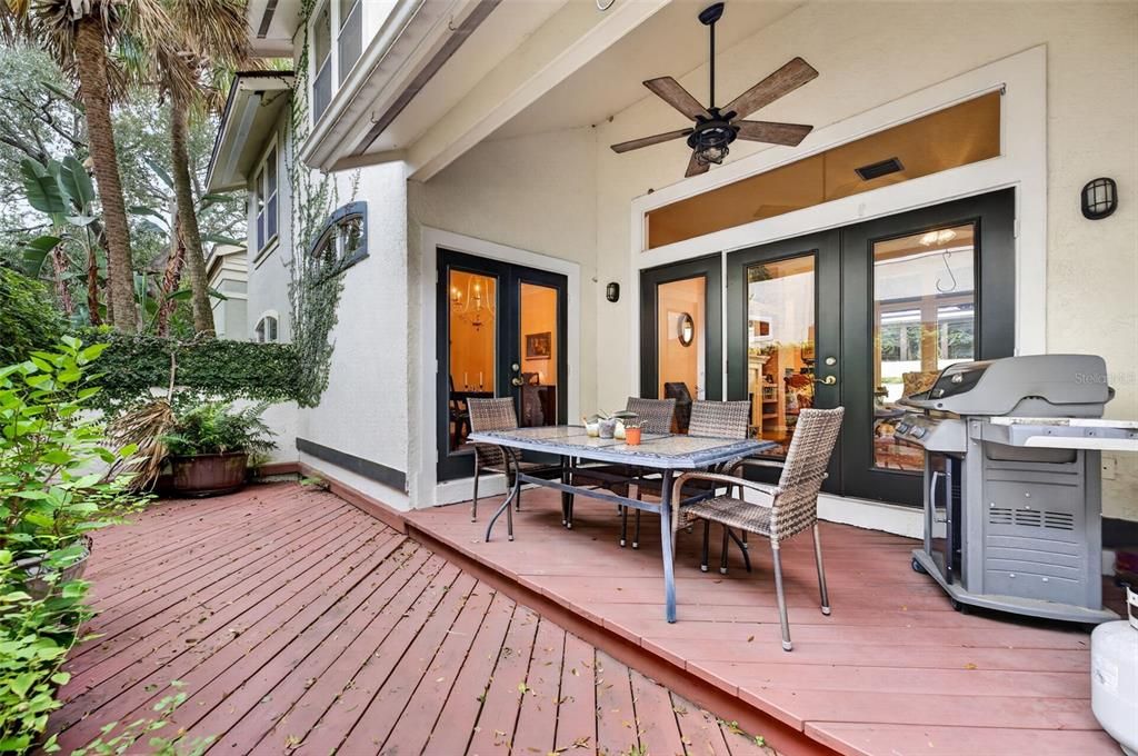 For Sale: $635,000 (3 beds, 2 baths, 2015 Square Feet)