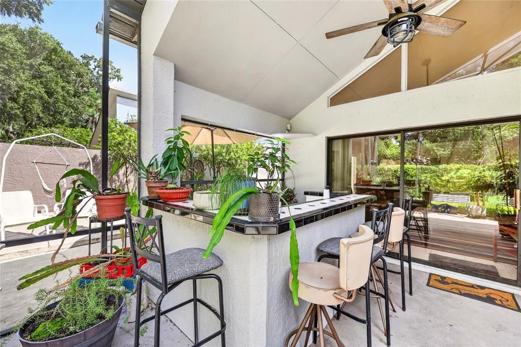 For Sale: $424,900 (3 beds, 2 baths, 2021 Square Feet)