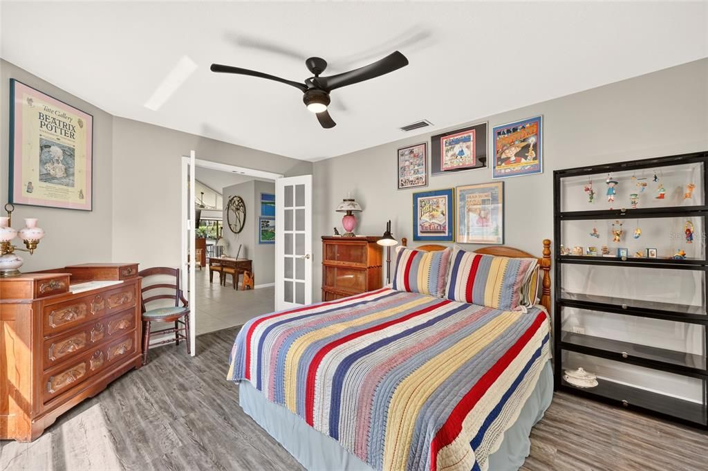 For Sale: $424,900 (3 beds, 2 baths, 2021 Square Feet)